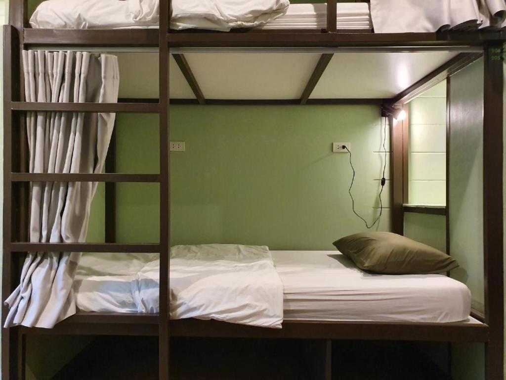 Rabbitat Hostel Μπανγκόκ Εξωτερικό φωτογραφία
